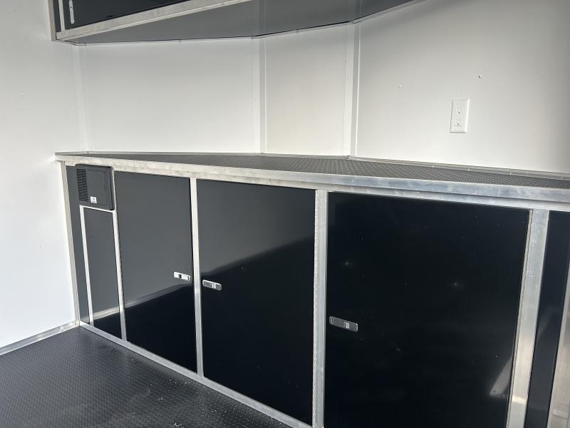2024 Haulmark 24 FT HEAT ENCLOSED RACE CAR HAULER 7 FT INTERIOR HEIGHT - Image 4