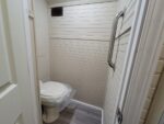 Gourmet Food Truck With Full 1br/1ba Bleeping Area - Image 9